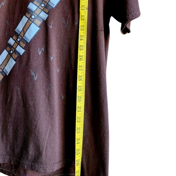 Star Wars Men's Chewbacca "Chewy" Wookie Short Sleeve Graphic T-Shirt Size M - Picture 4 of 6